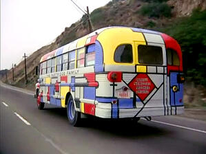 tour bus 